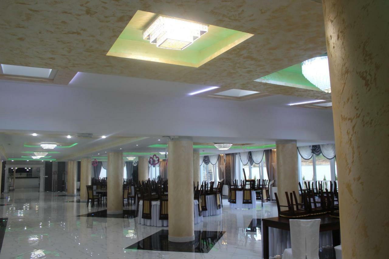 Hotel Chio Važec Buitenkant foto